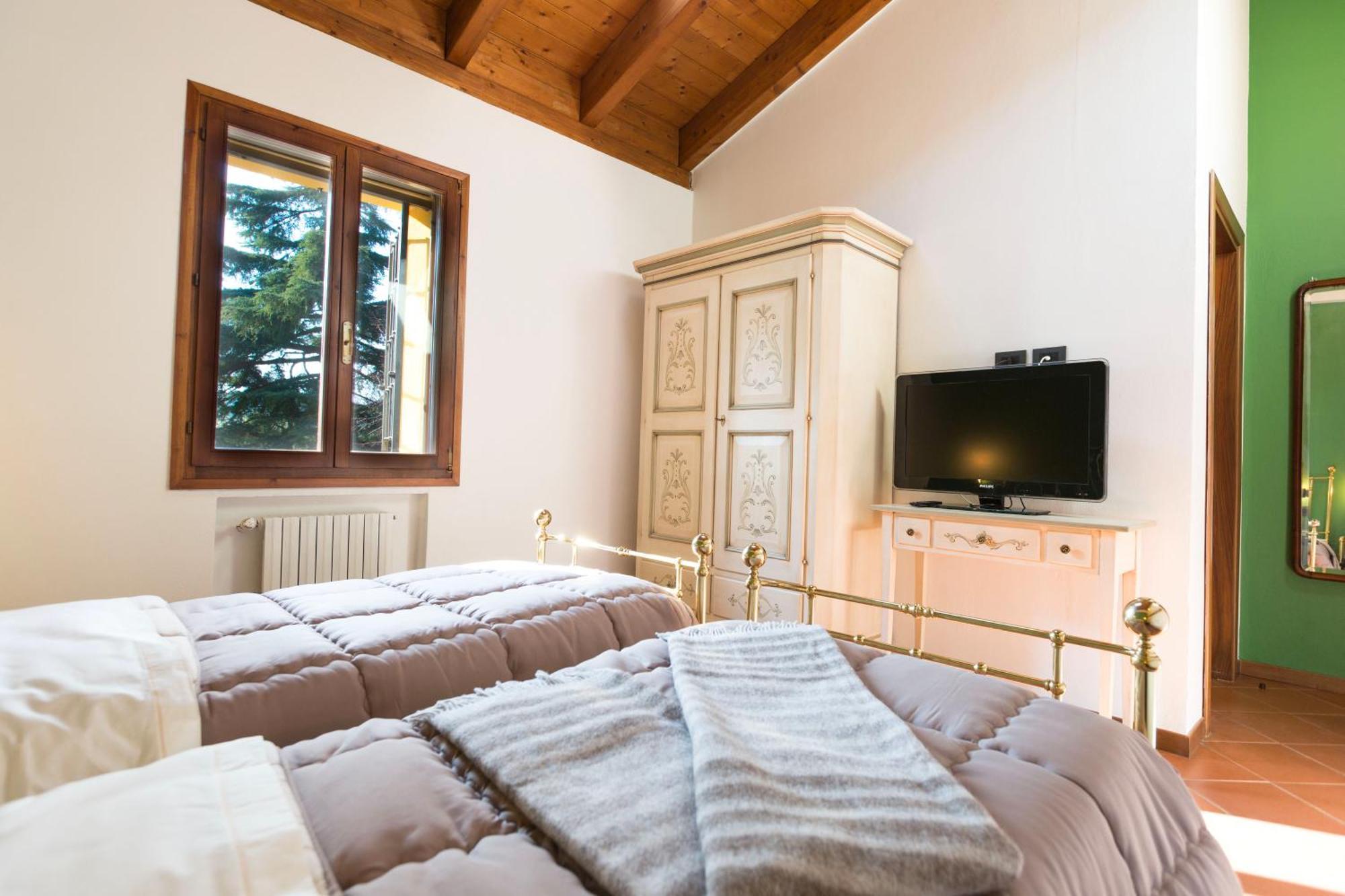 Room&Breakfast La Gramadora Castel San Pietro Terme Exterior photo